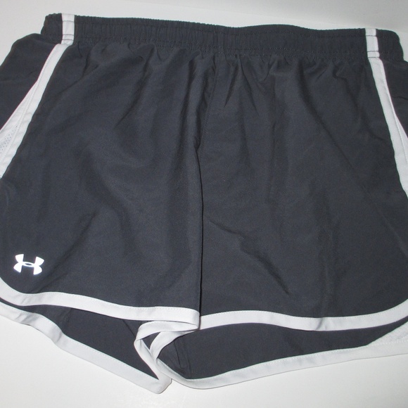 grey under armor shorts
